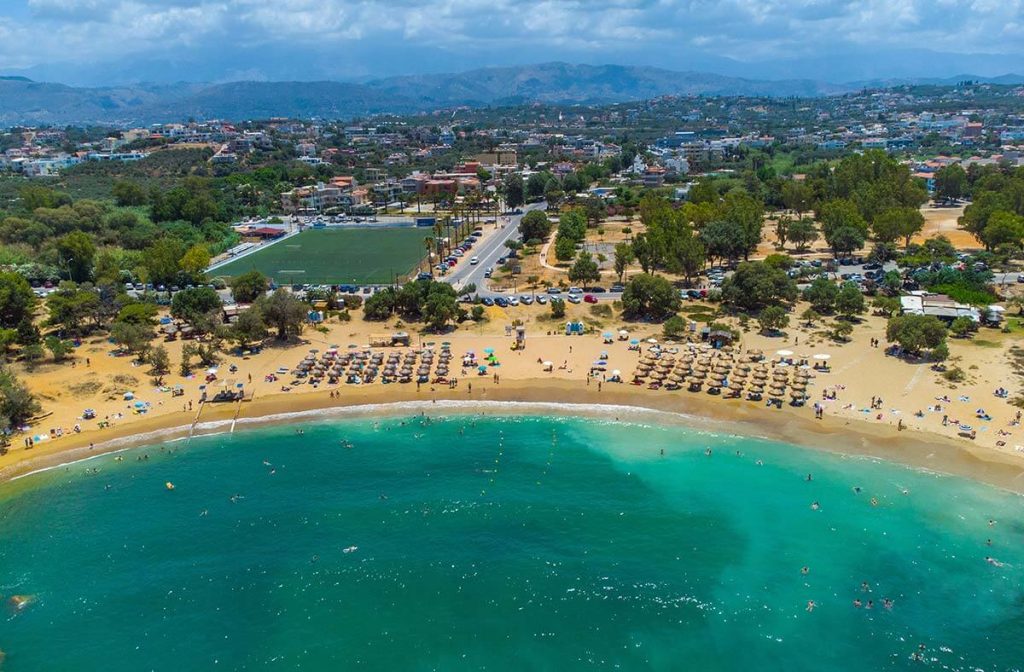 The park behind Agioi Apostoloi beach